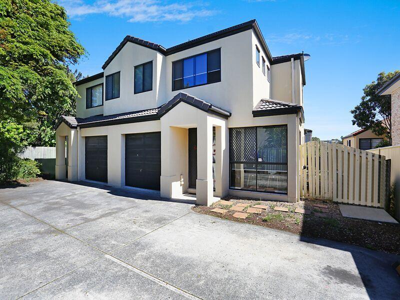 Thumbnail for North Facing Townhouse with Courtyard